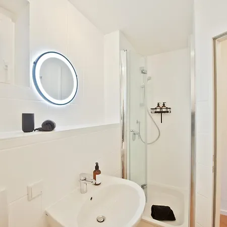 Amalfi A08 - Super Zentral Fuer 4pp - 2 & Boxspringbetten Apartment
