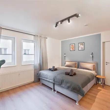Amalfi A08 - Super Zentral Fuer 4pp - 2 & Boxspringbetten Apartment Kaiserslautern